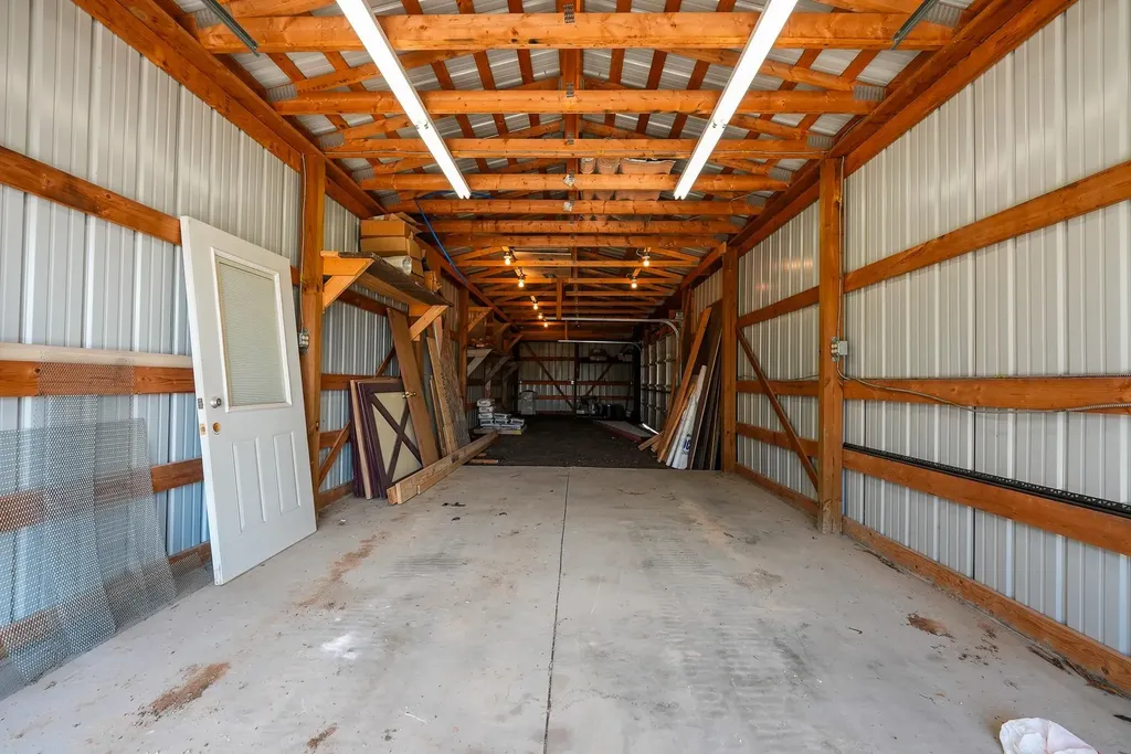 10608 SW 90th Augusta KS 67010