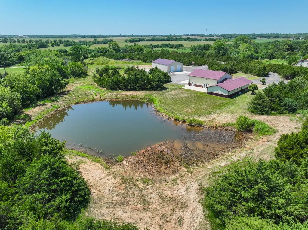 10608 SW 90th Augusta KS 67010