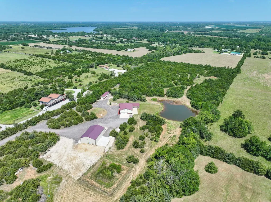10608 SW 90th Augusta KS 67010