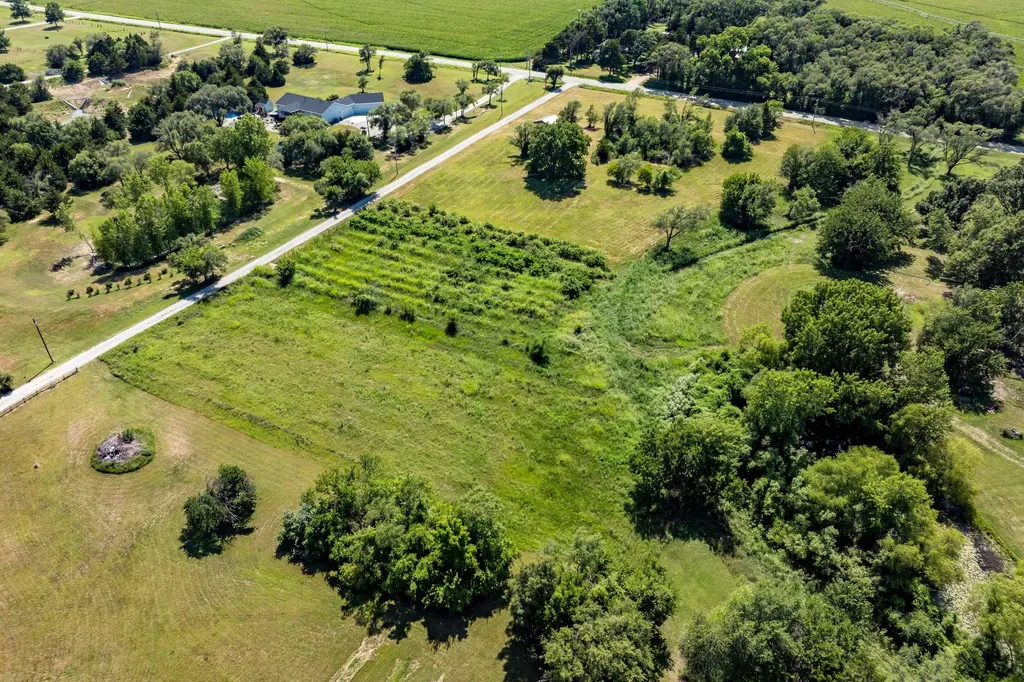 1378 N Hydraulic Road Mulvane KS 67110