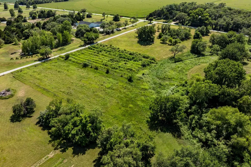 1378 N Hydraulic Road Mulvane KS 67110