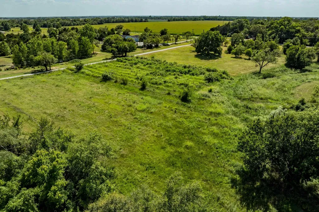 1378 N Hydraulic Road Mulvane KS 67110