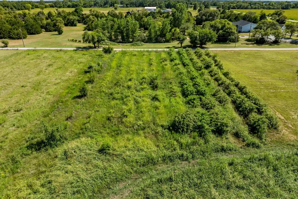 1378 N Hydraulic Road Mulvane KS 67110