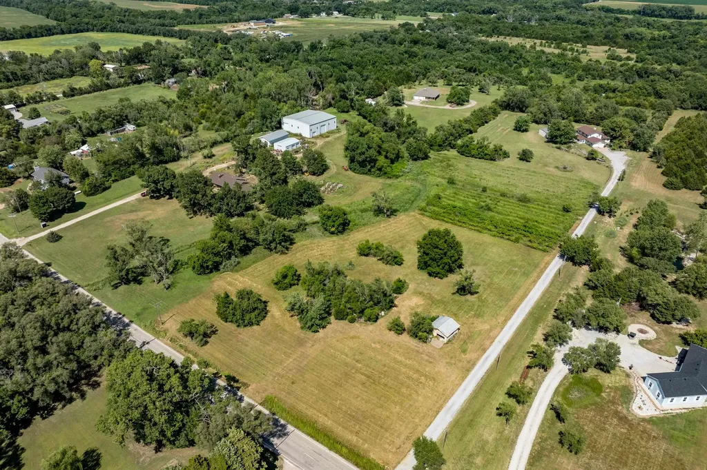 1378 N Hydraulic Road Mulvane KS 67110