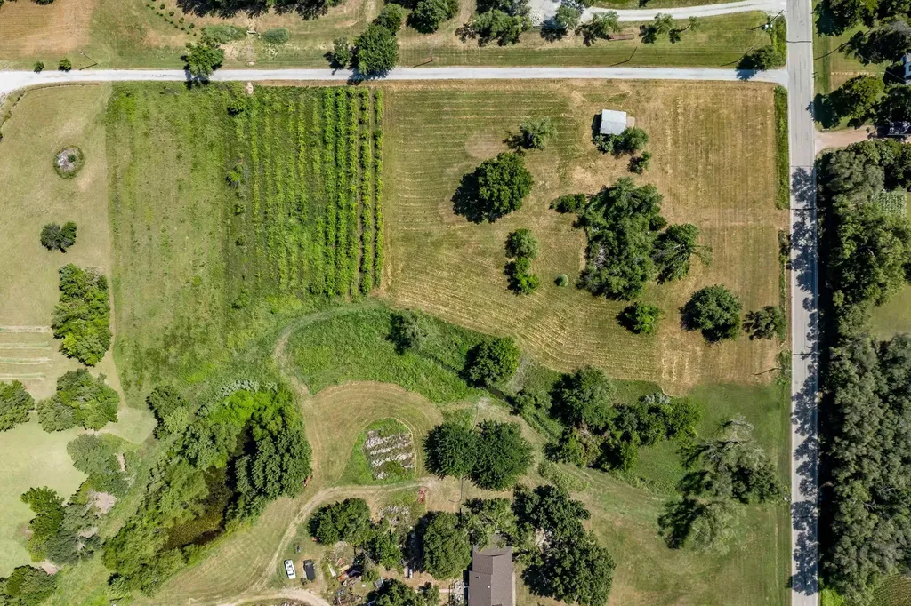 1378 N Hydraulic Road Mulvane KS 67110