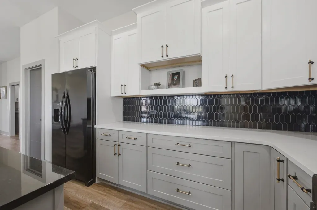 16356 NE 4th Cheney KS 67025