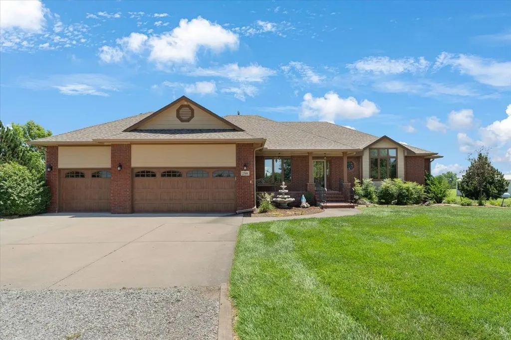 2500 N 219th Street W Andale KS 67001