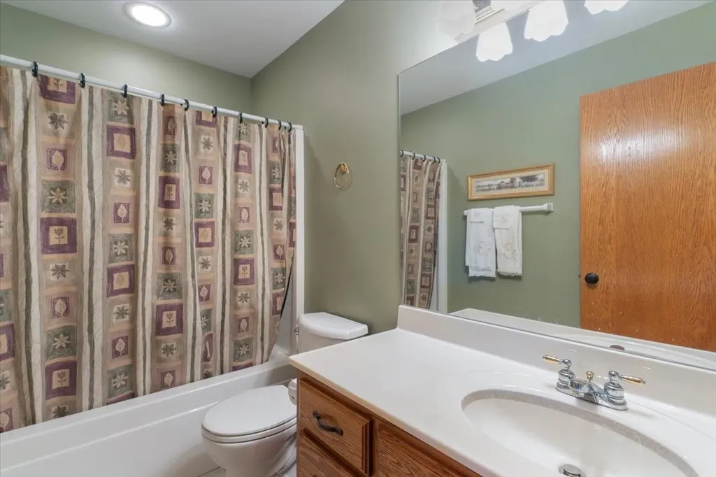 2500 N 219th Street W Andale KS 67001