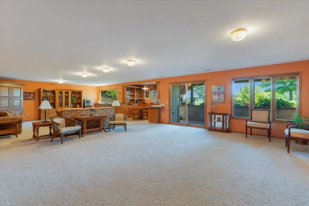 2500 N 219th Street W Andale KS 67001