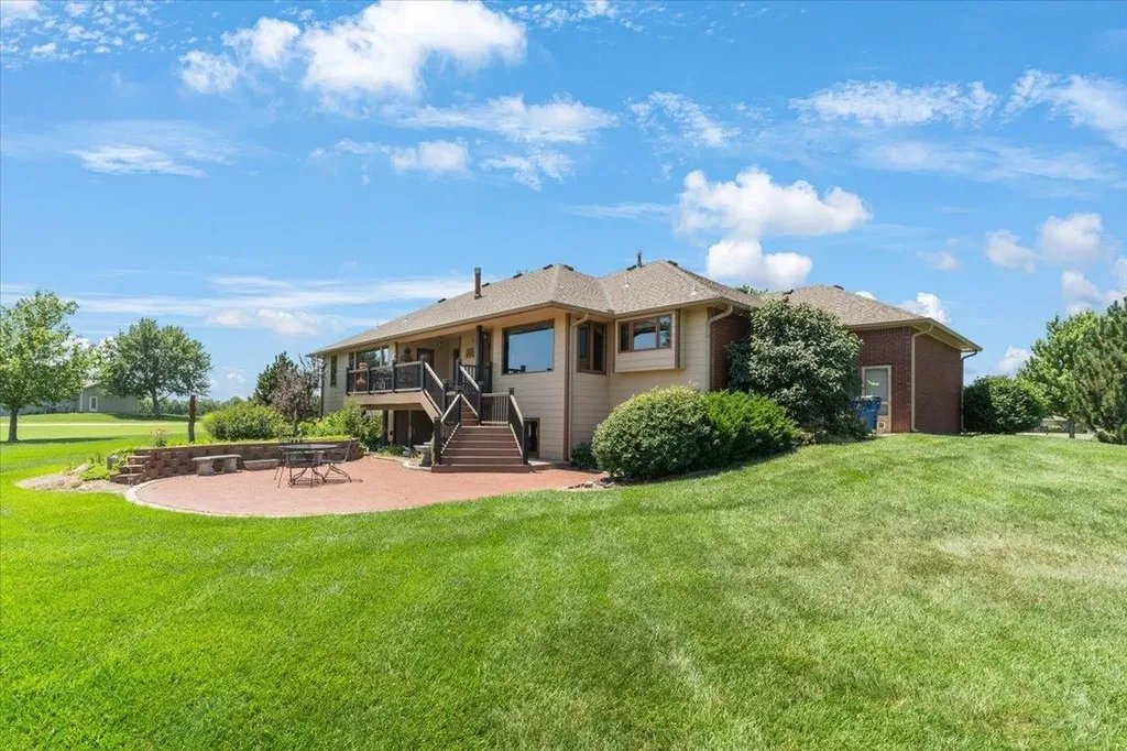 2500 N 219th Street W Andale KS 67001