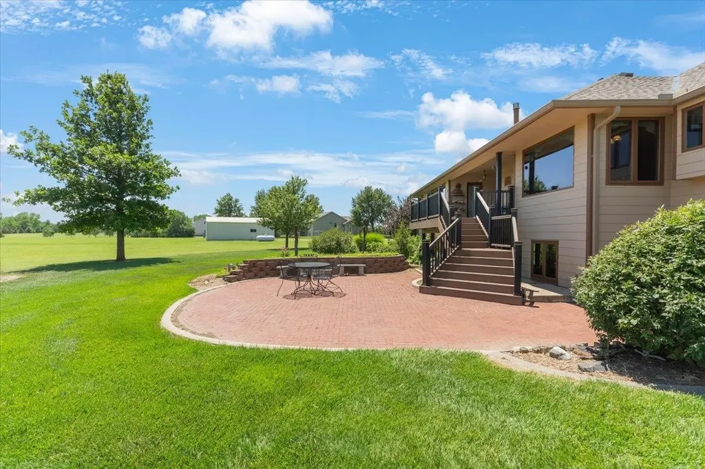 2500 N 219th Street W Andale KS 67001