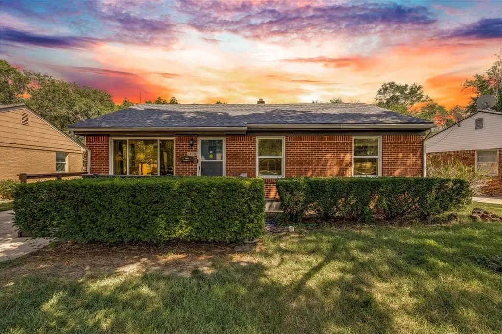 1920 S Fabrique Drive Wichita KS 67218-4736