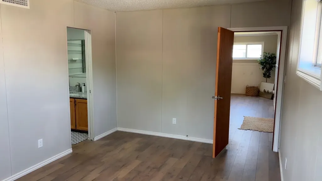 3026 S Fern Wichita KS 67217