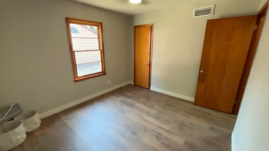 3026 S Fern Wichita KS 67217
