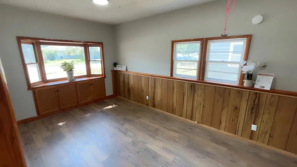 3026 S Fern Wichita KS 67217