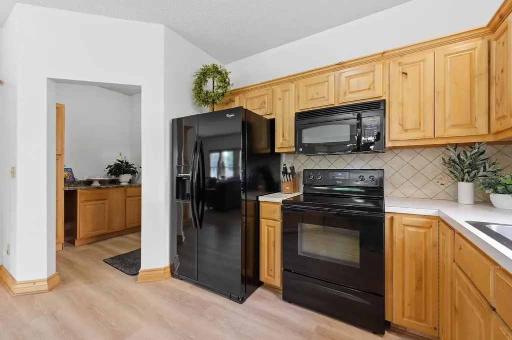 920 N Mountain Andover KS 67002