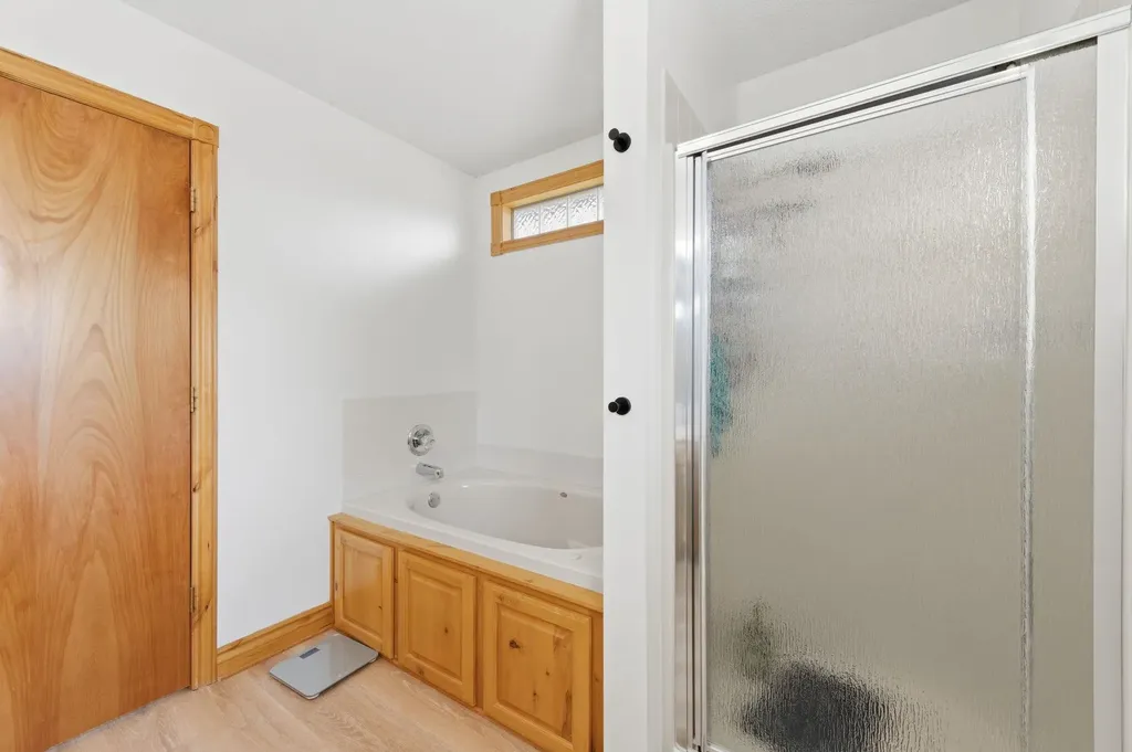 920 N Mountain Andover KS 67002