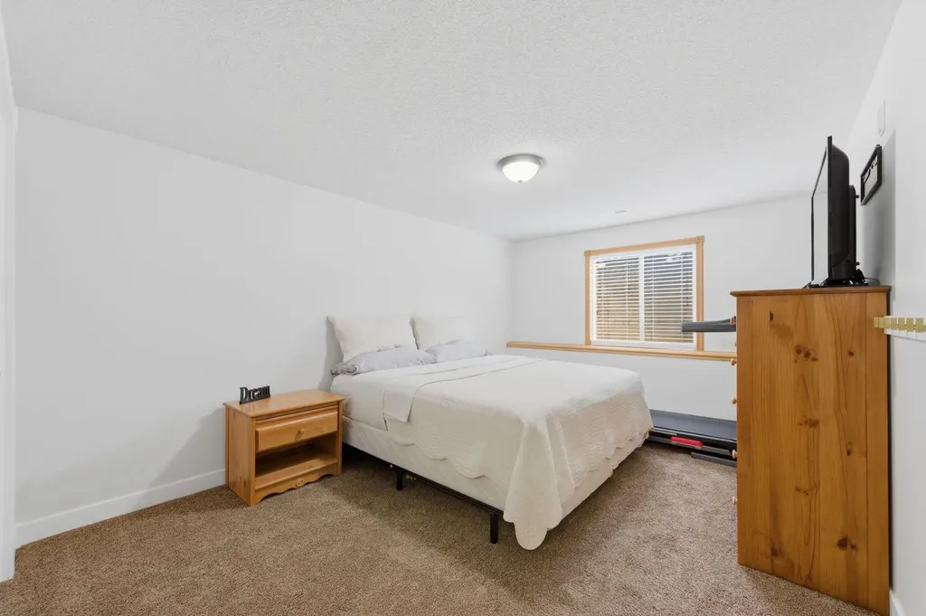 920 N Mountain Andover KS 67002