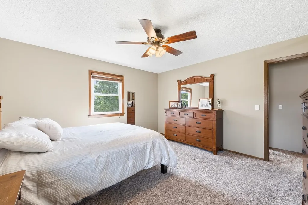 2753 S Lori Wichita KS 67210