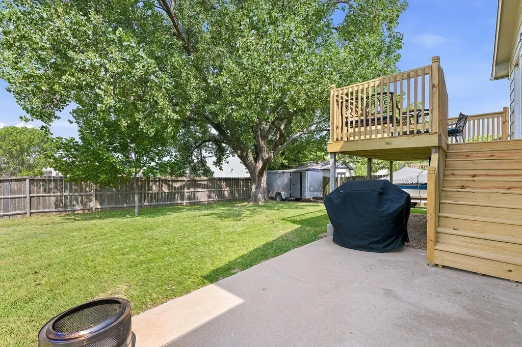 2753 S Lori Wichita KS 67210