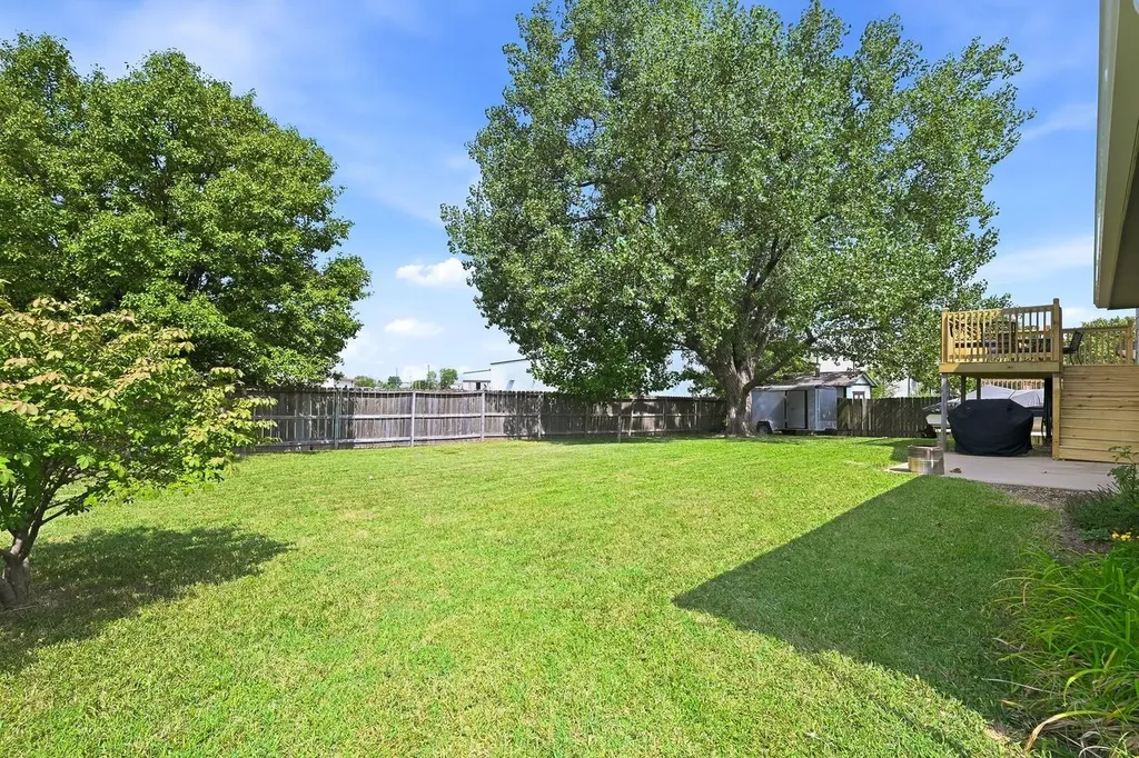 2753 S Lori Wichita KS 67210