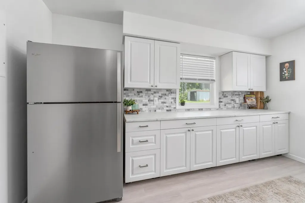2811 W Maxwell Wichita KS 67217