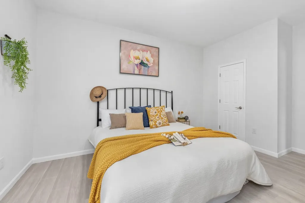 2811 W Maxwell Wichita KS 67217