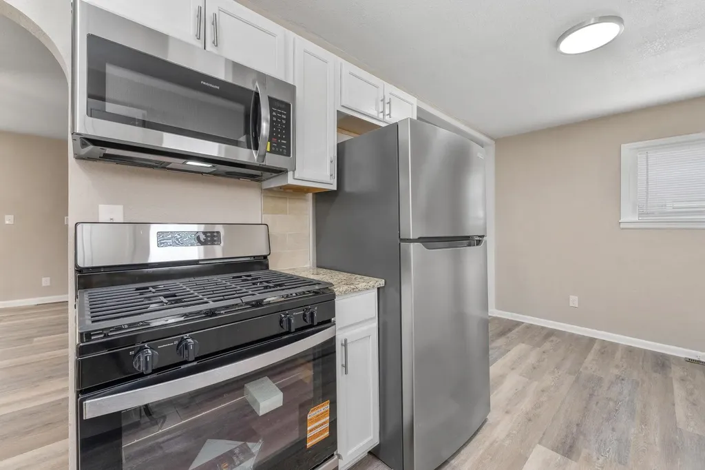 2430 S Washington Wichita KS 67216