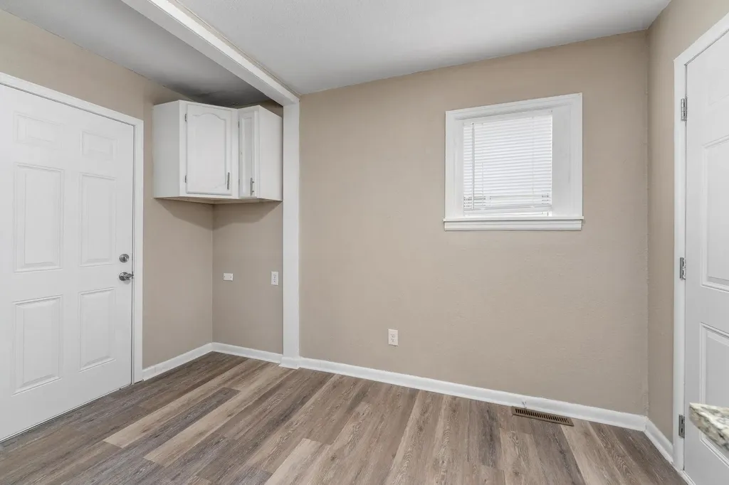 2430 S Washington Wichita KS 67216