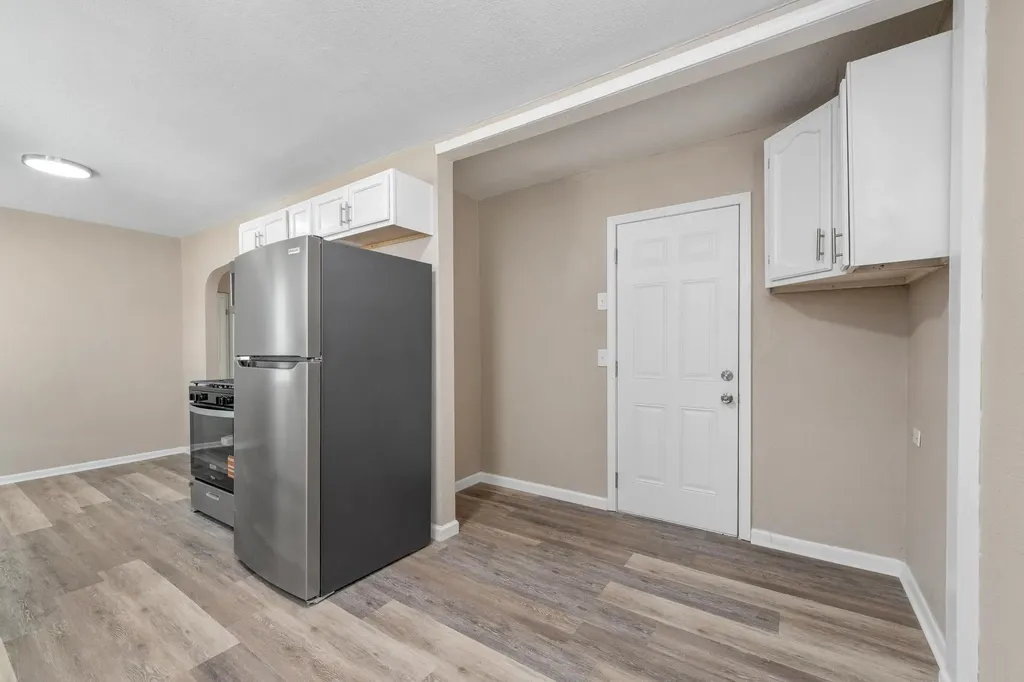 2430 S Washington Wichita KS 67216