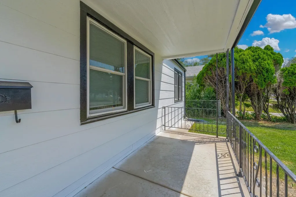 2430 S Washington Wichita KS 67216