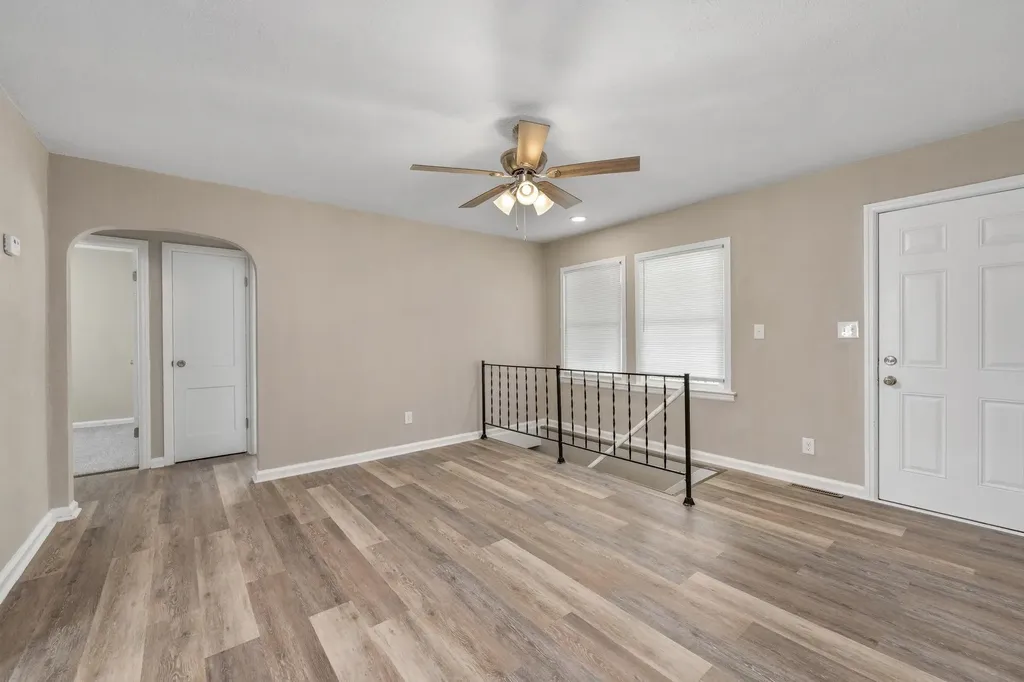 2430 S Washington Wichita KS 67216