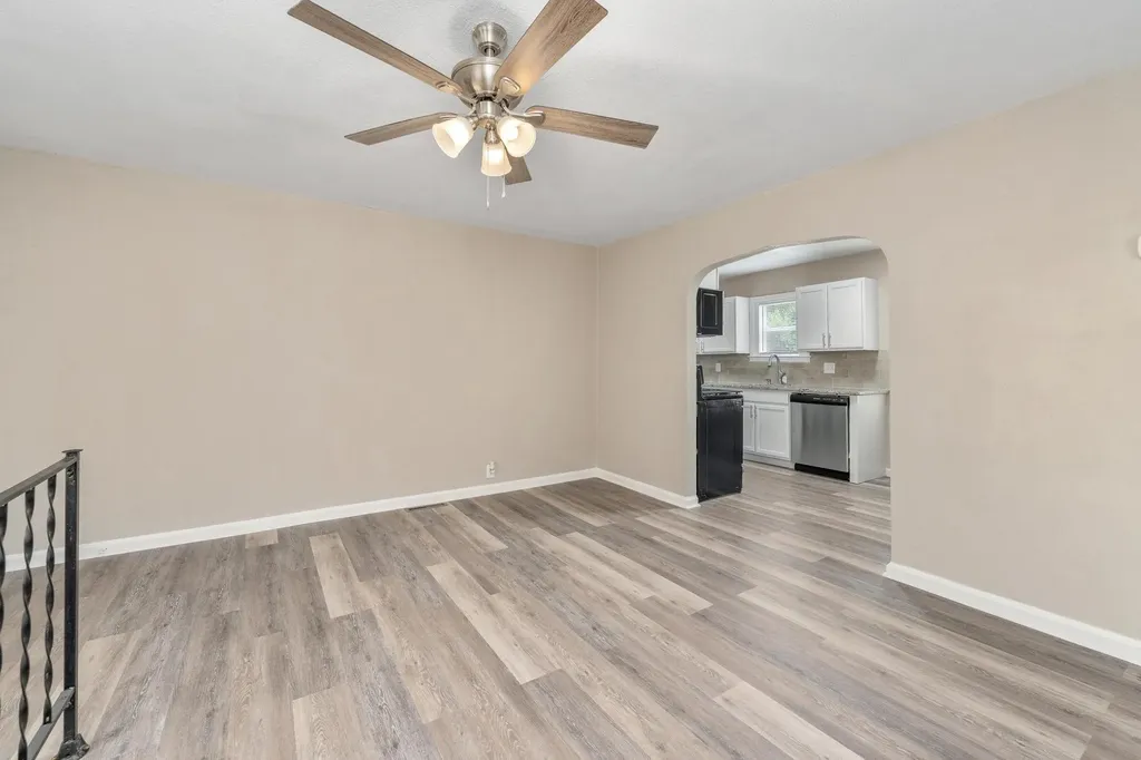 2430 S Washington Wichita KS 67216