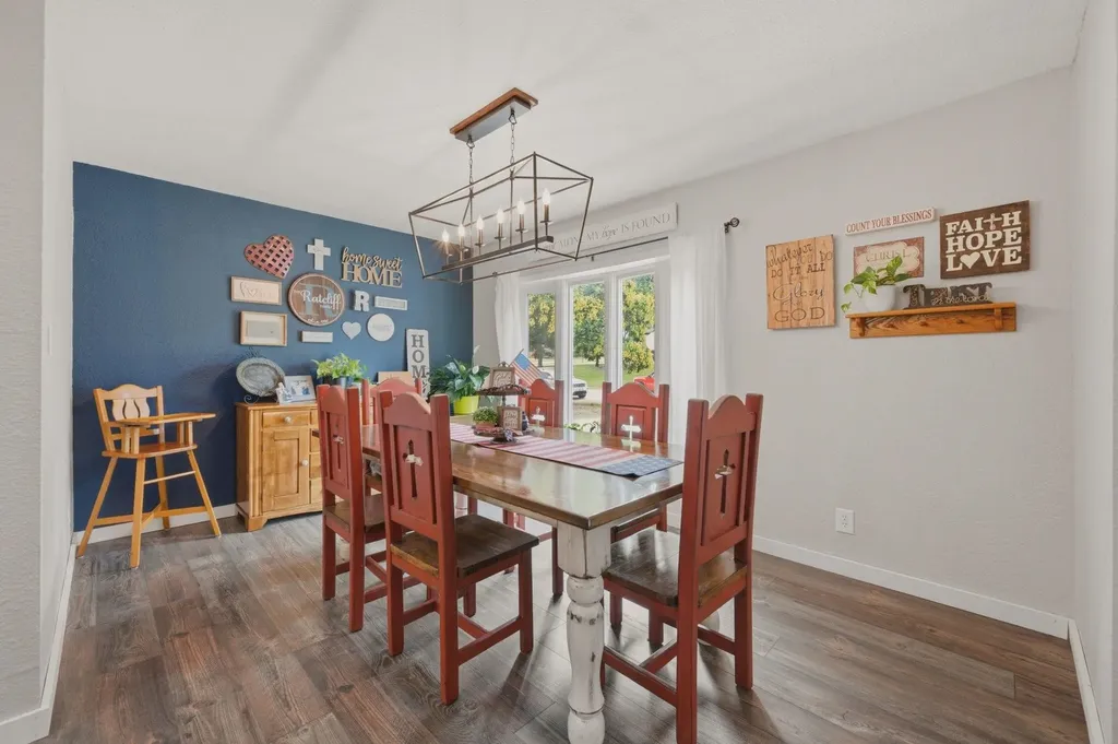608 E Meadow Road El Dorado KS 67042