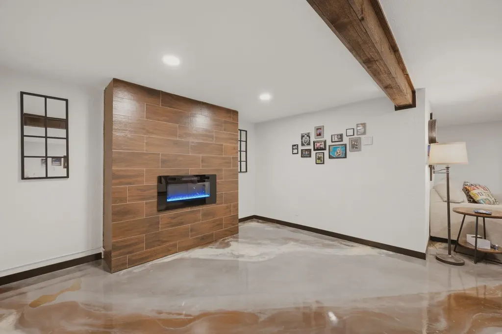 608 E Meadow Road El Dorado KS 67042