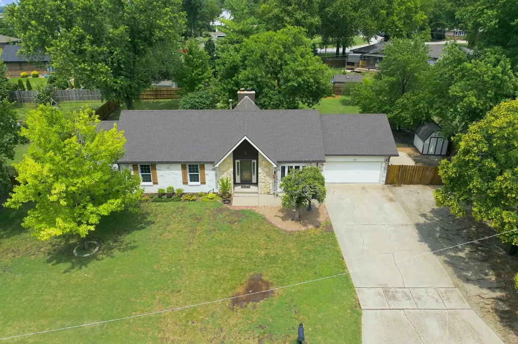 608 E Meadow Road El Dorado KS 67042