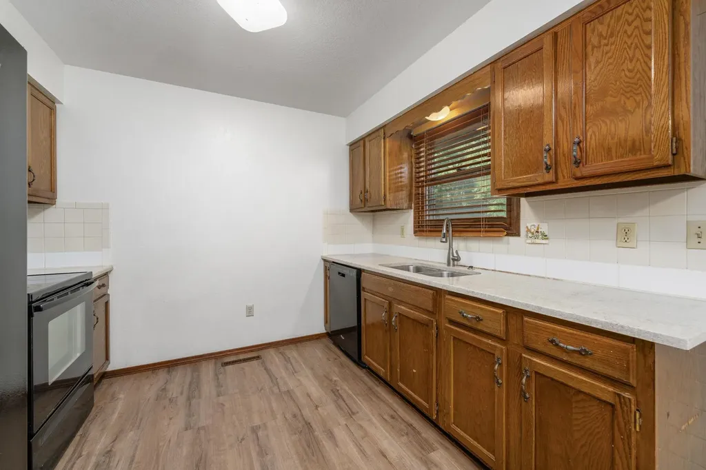 1305 N Sheridan Street Wichita KS 67203