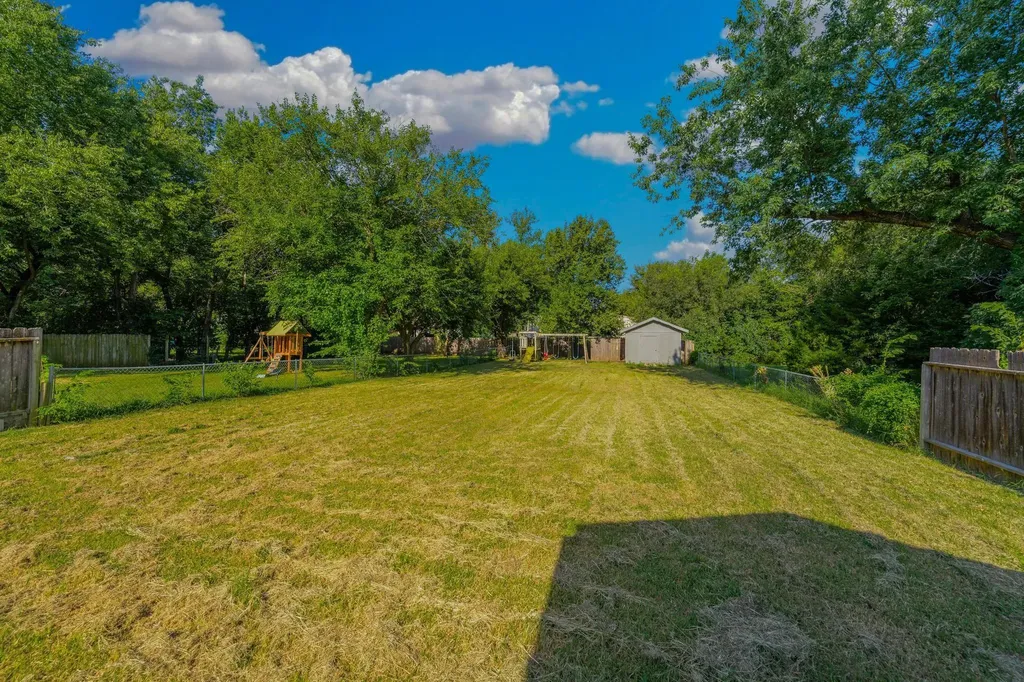 1305 N Sheridan Street Wichita KS 67203