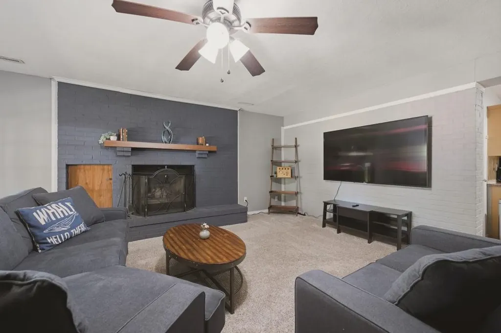 1157 N Derby Derby KS 67037