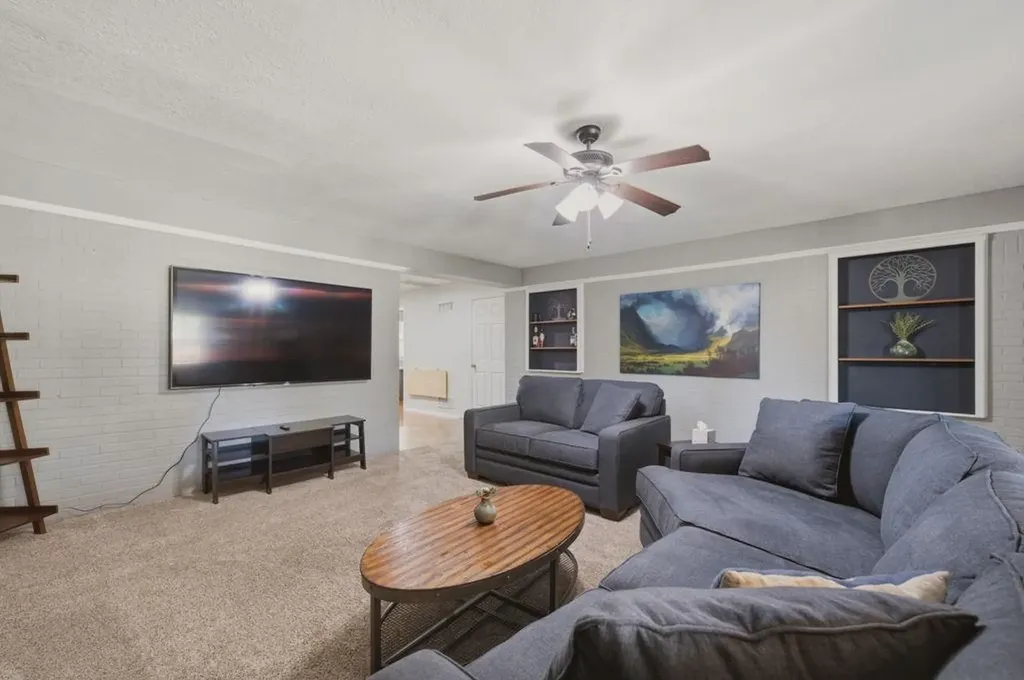 1157 N Derby Derby KS 67037