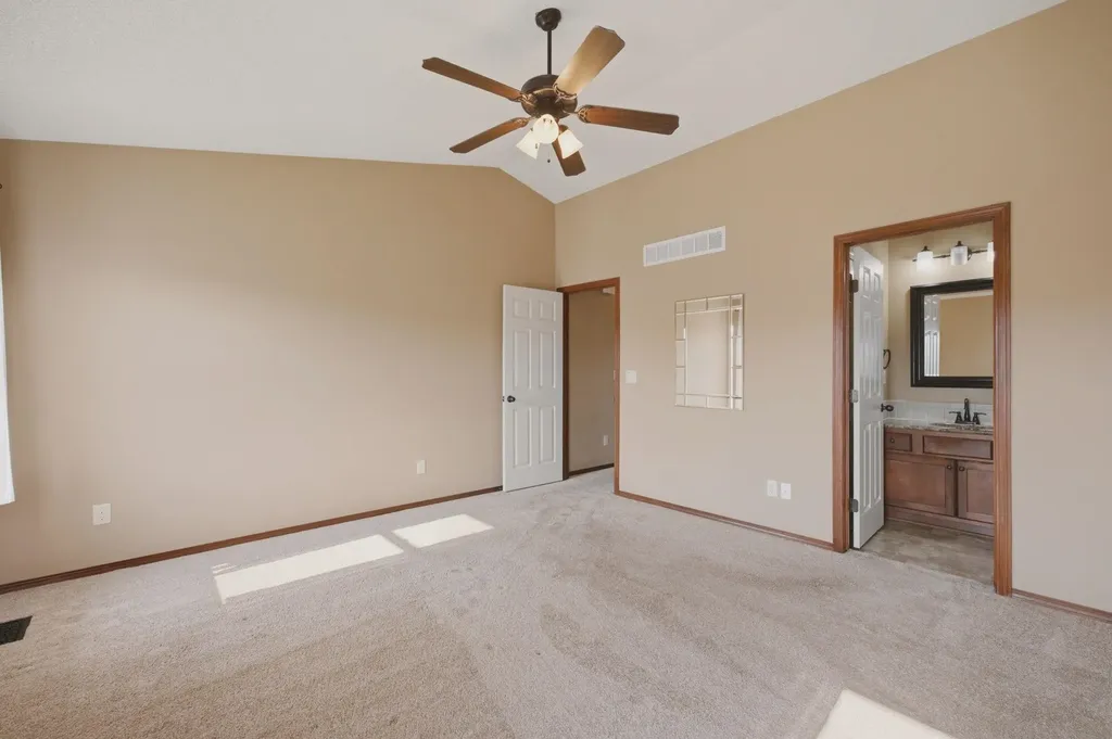 5112 N Saker Circle Wichita KS 67219