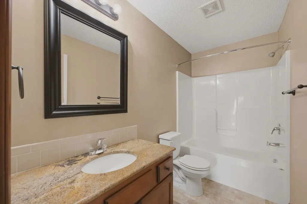 5112 N Saker Circle Wichita KS 67219