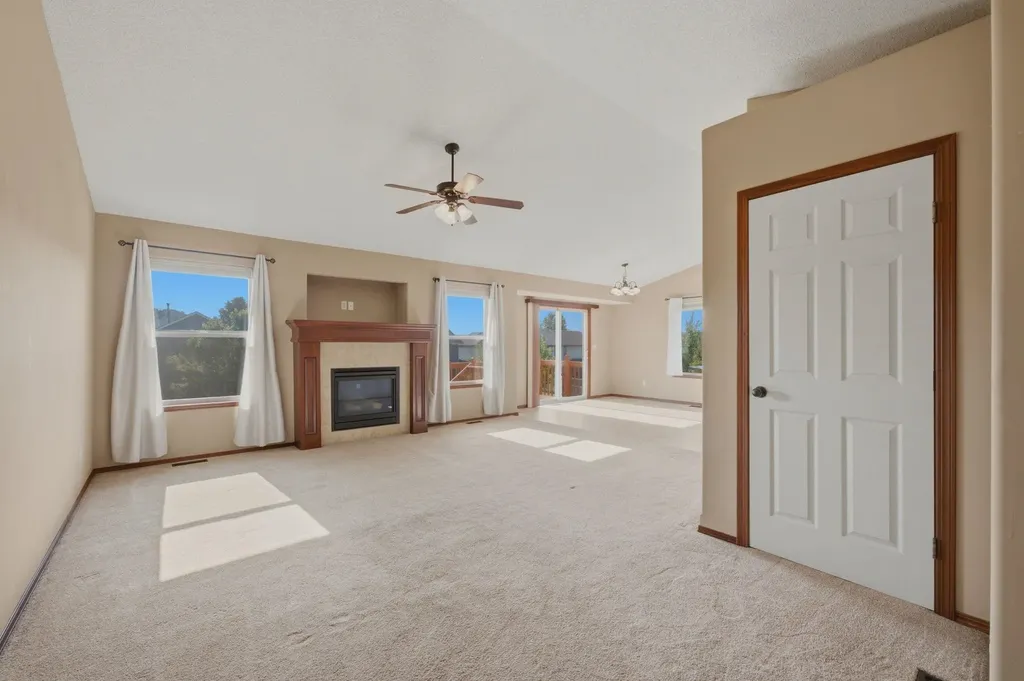 5112 N Saker Circle Wichita KS 67219