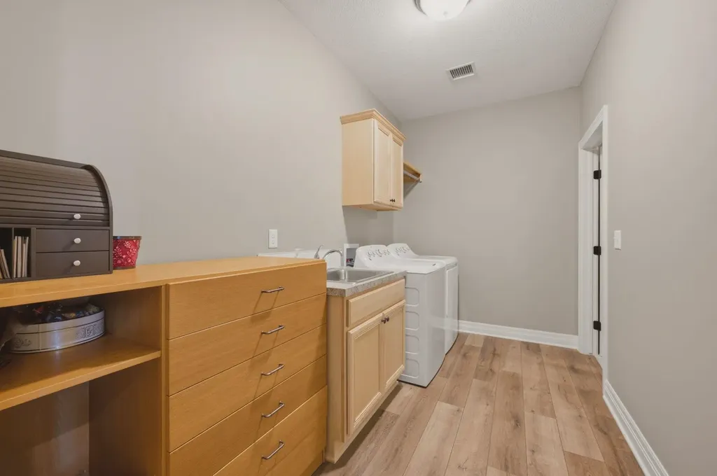 1226 S Forestview Street Wichita KS 67235