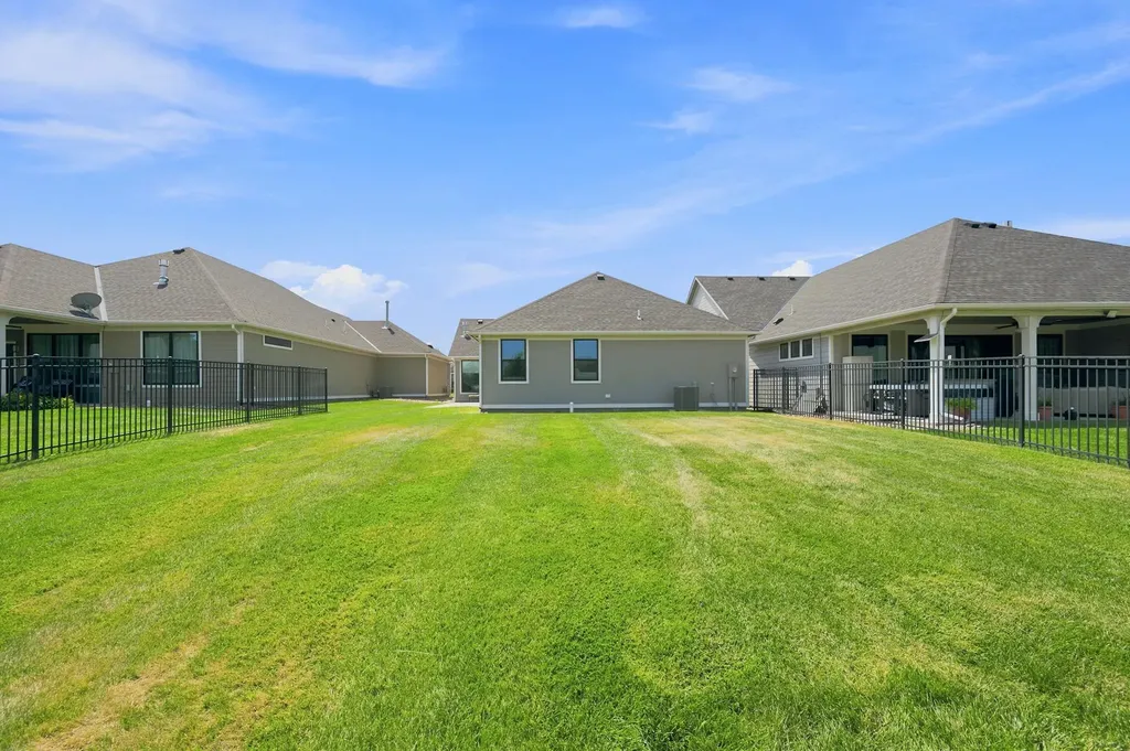 1226 S Forestview Street Wichita KS 67235