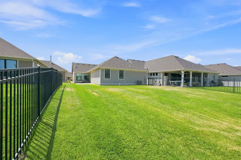 1226 S Forestview Street Wichita KS 67235