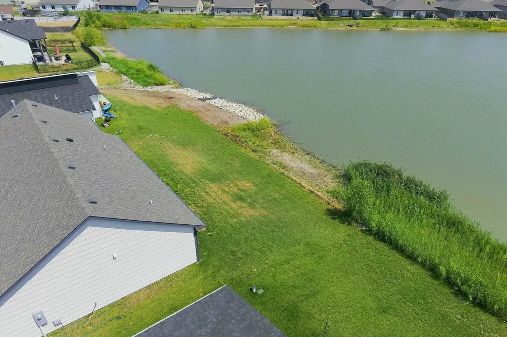 506 S Sweetwater Road Maize KS 67101