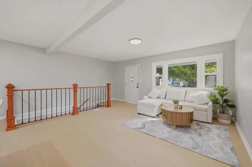 6639 N Kerman Drive Park City KS 67219