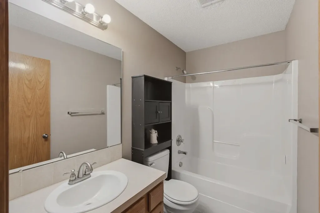 2646 E Cambridge Street Wichita KS 67219