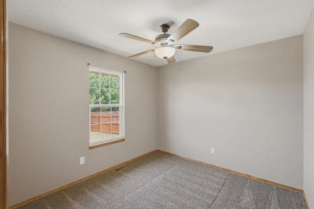 2646 E Cambridge Street Wichita KS 67219